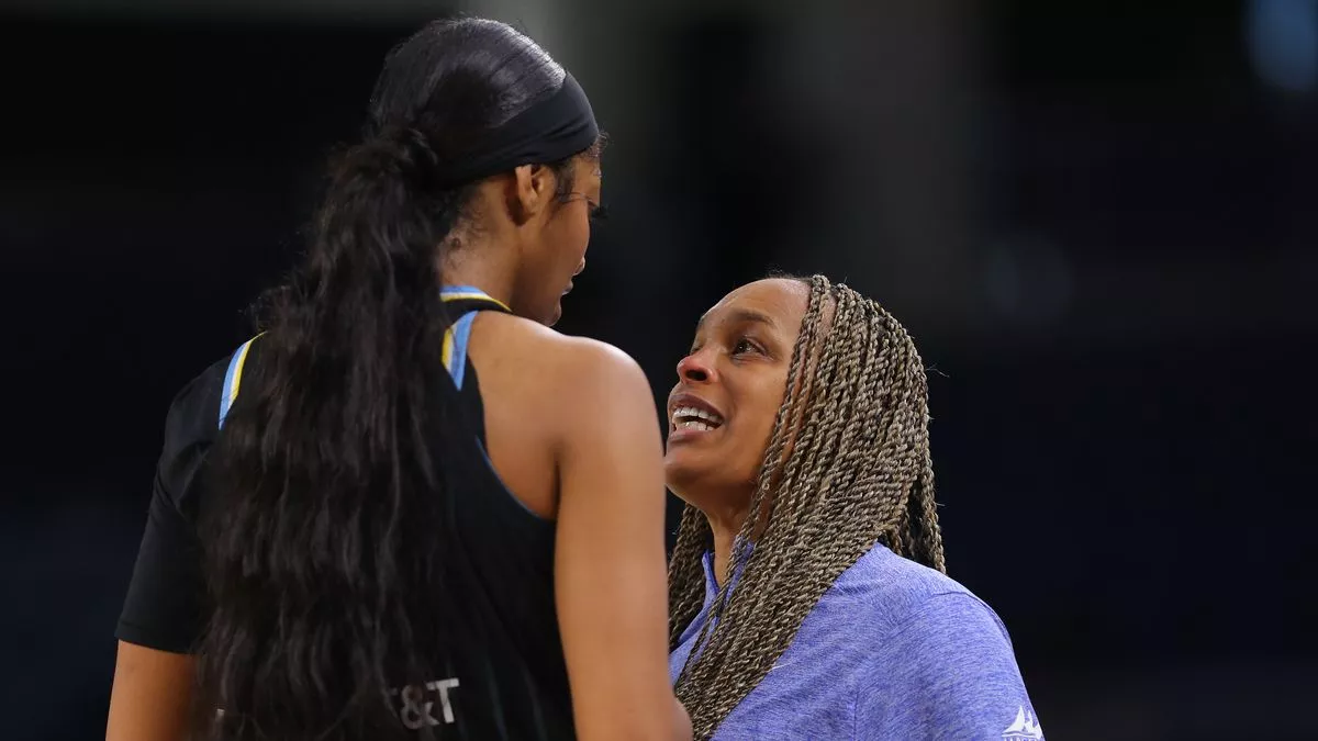 Chicago Sky head coach got vexed and storms out of press conference Due To