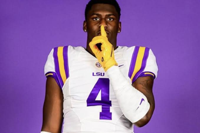 Four-star edge rusher commits to LSU over Ohio State