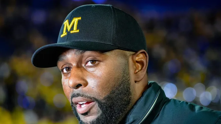 Michigan WRs coach Ron Bellamy addresses transfer portal plan, Amorion Walker’s stat