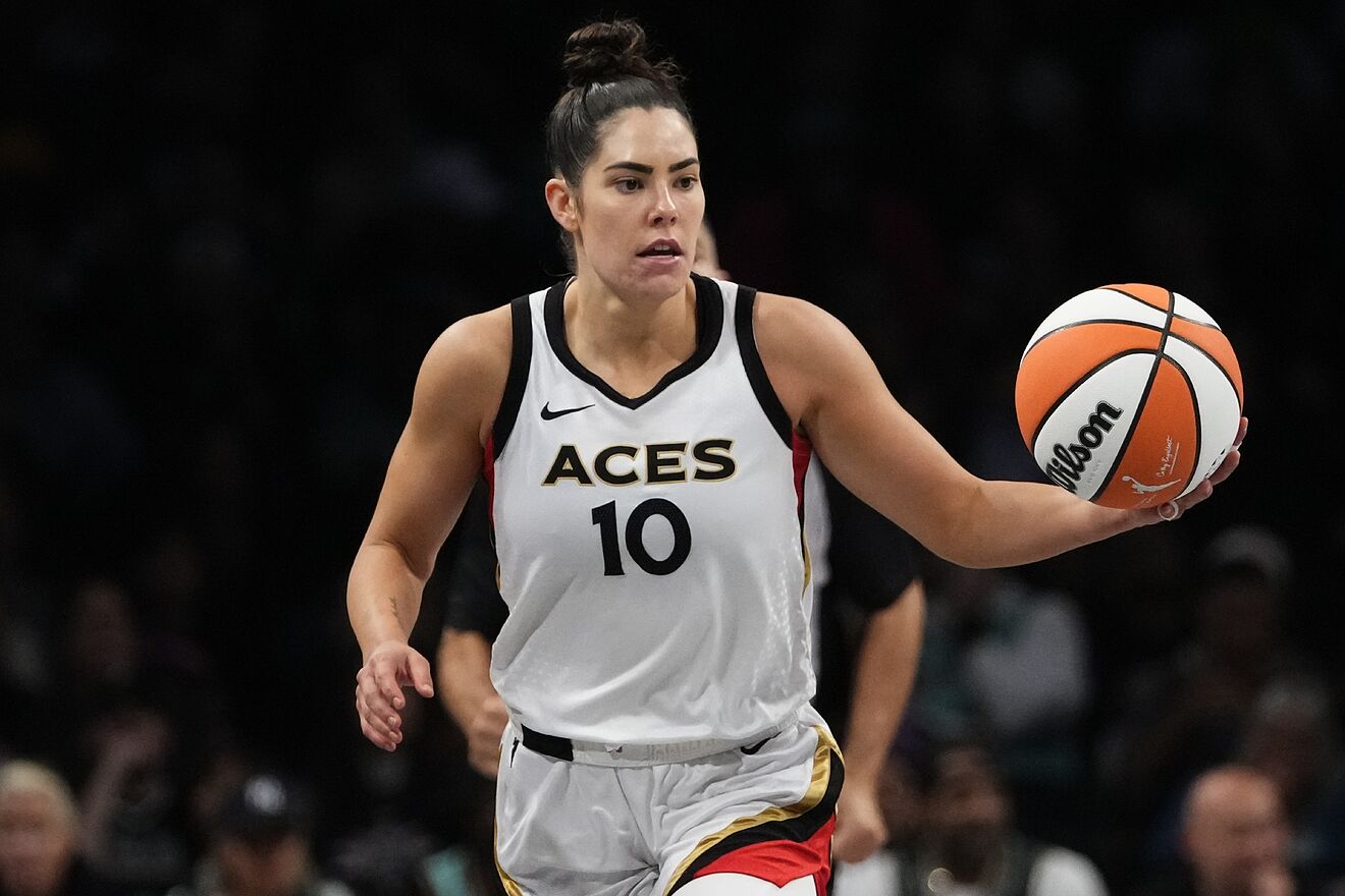 Breaking News: Kelsey Plum go herself into…See More.