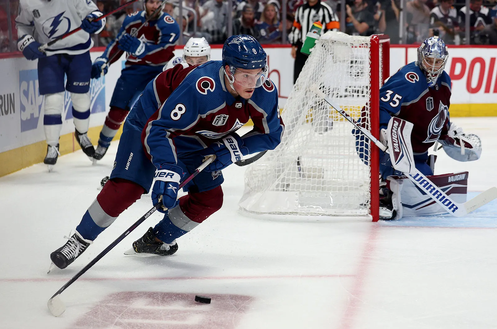 Star Player Declares Dominance: “I’m the King of This Team” – Avalanche Superstar Makes Bold Statement, Extends Ironman Streak, and Continues to Lead the NHL in Scoring